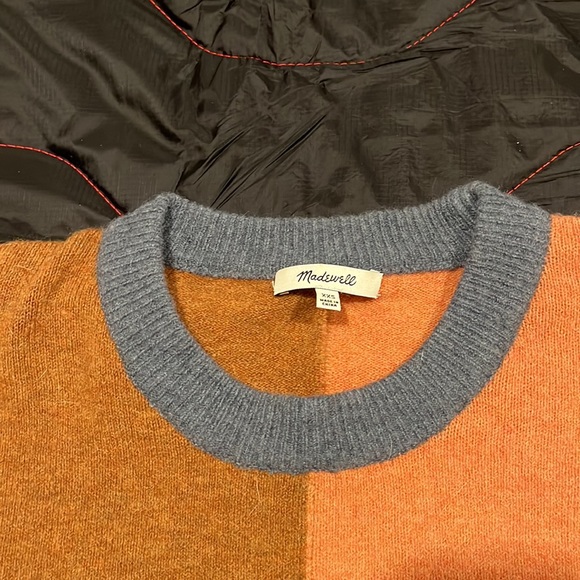 Madewell Crewneck Scalloped Sweater - Picture 2 of 6